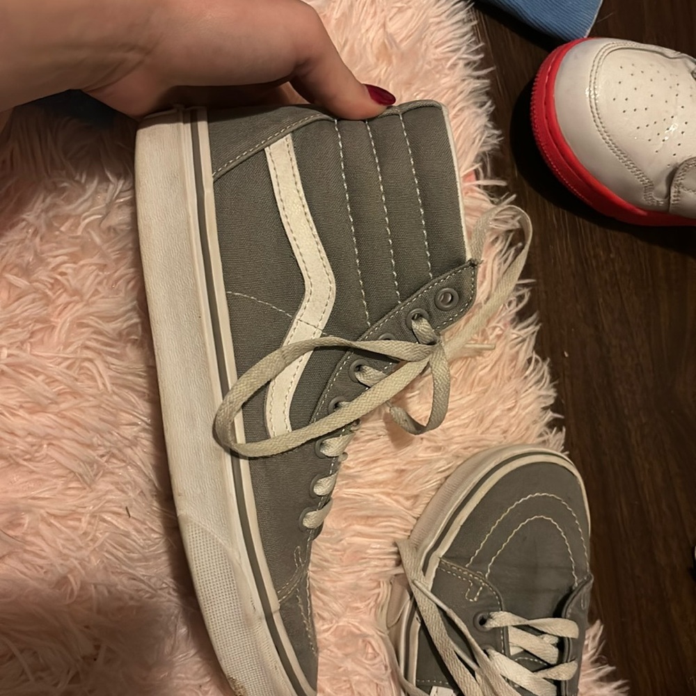High top grey vans women’s 7.5